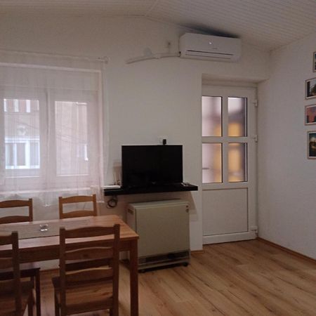 Visoki Vrh Apartman Belgrade Extérieur photo