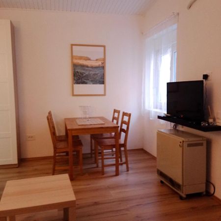 Visoki Vrh Apartman Belgrade Extérieur photo